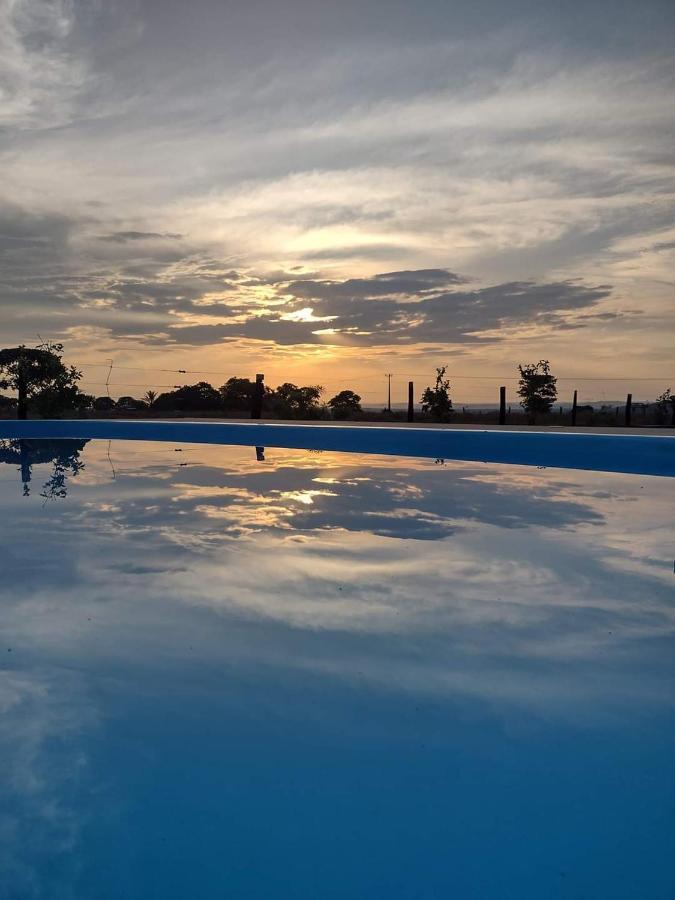 Pousada O Canto Da Seriema Nobres Exterior foto