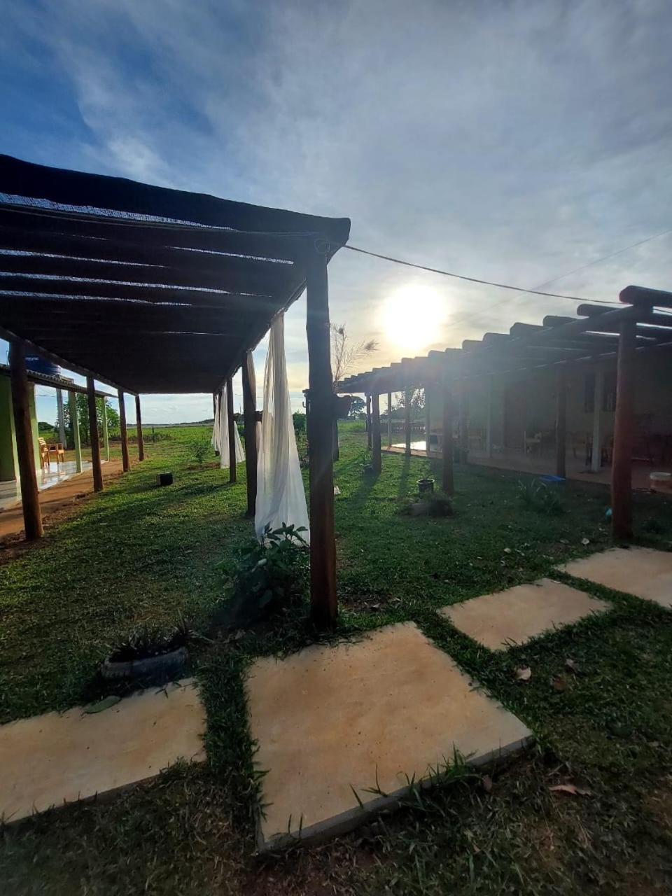 Pousada O Canto Da Seriema Nobres Exterior foto